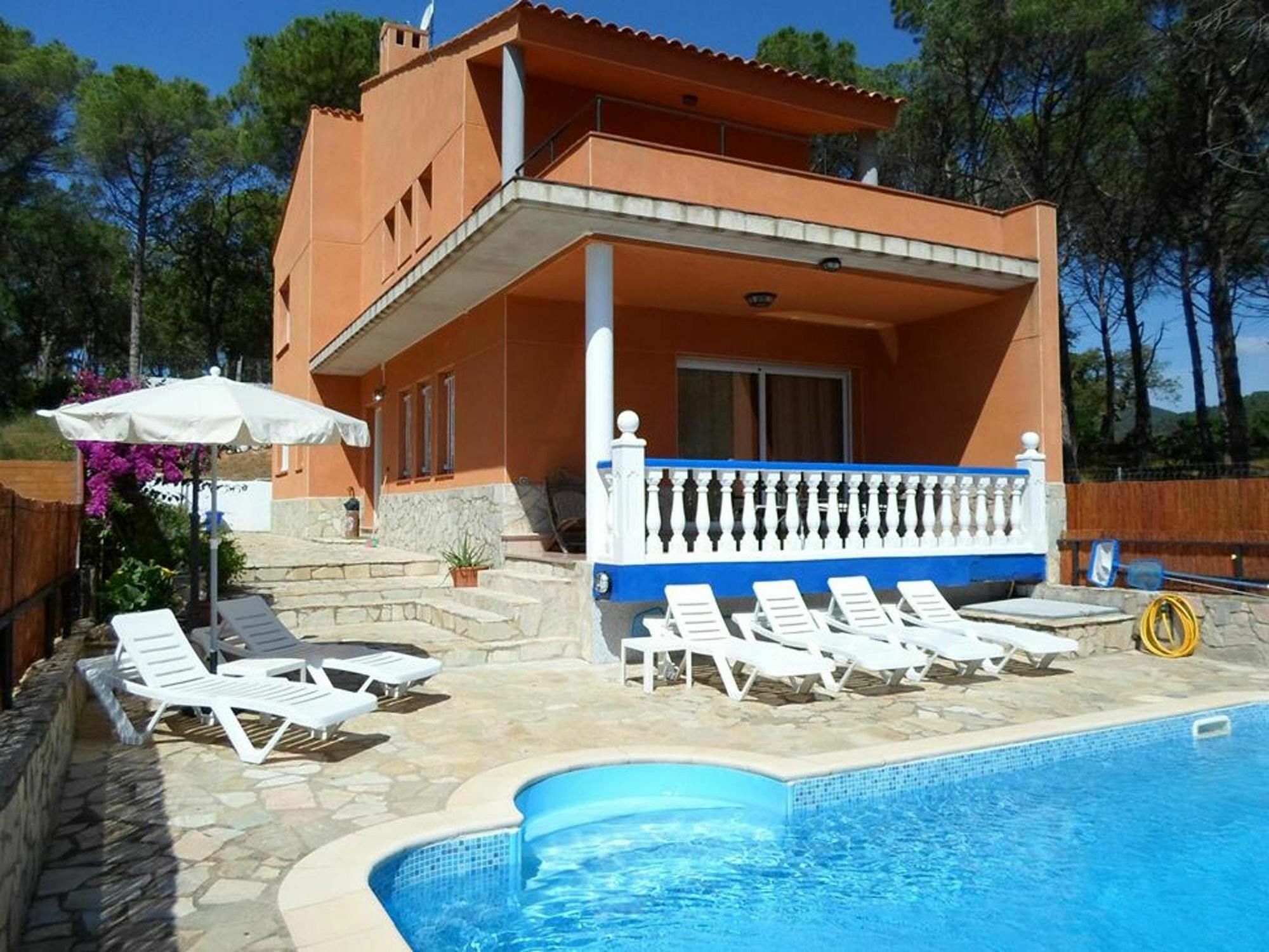 Villa With 3 Bedrooms In Calonge, With Wonderful Mountain View, Privat Calonge  Exterior photo