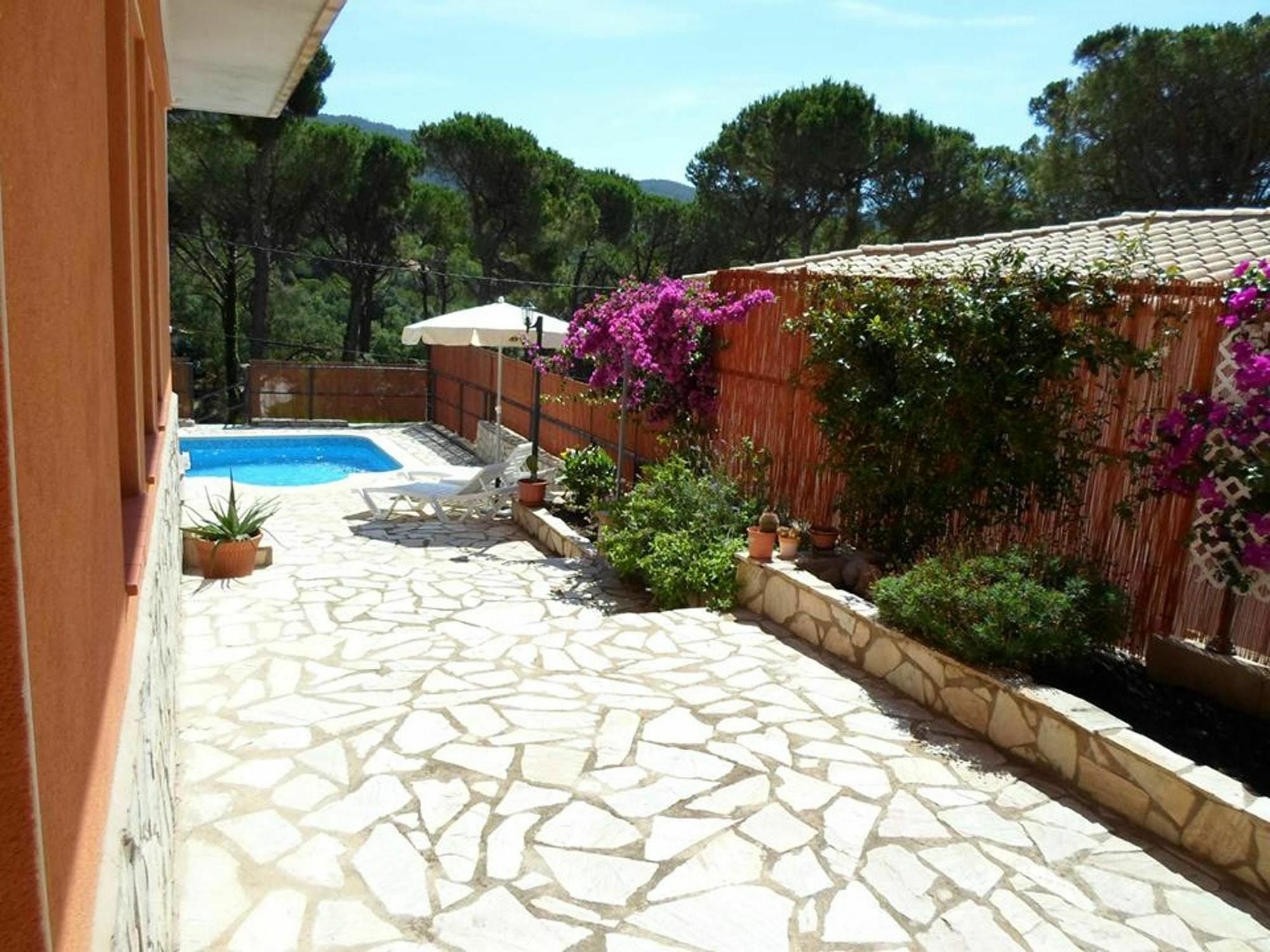 Villa With 3 Bedrooms In Calonge, With Wonderful Mountain View, Privat Calonge  Exterior photo